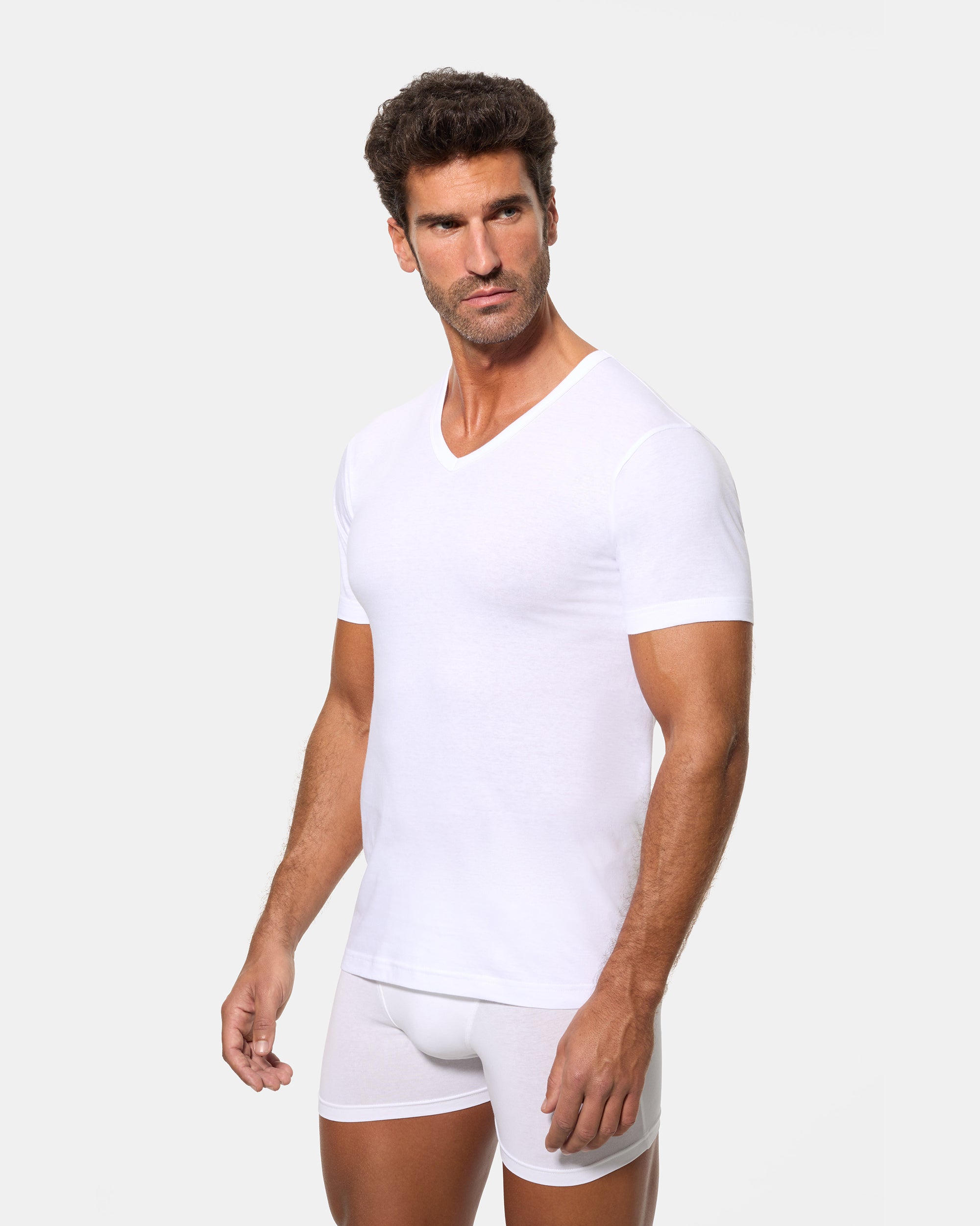 Abanderado Camiseta Manga Corta Cuello Pico Algodón 100% blanca hombre